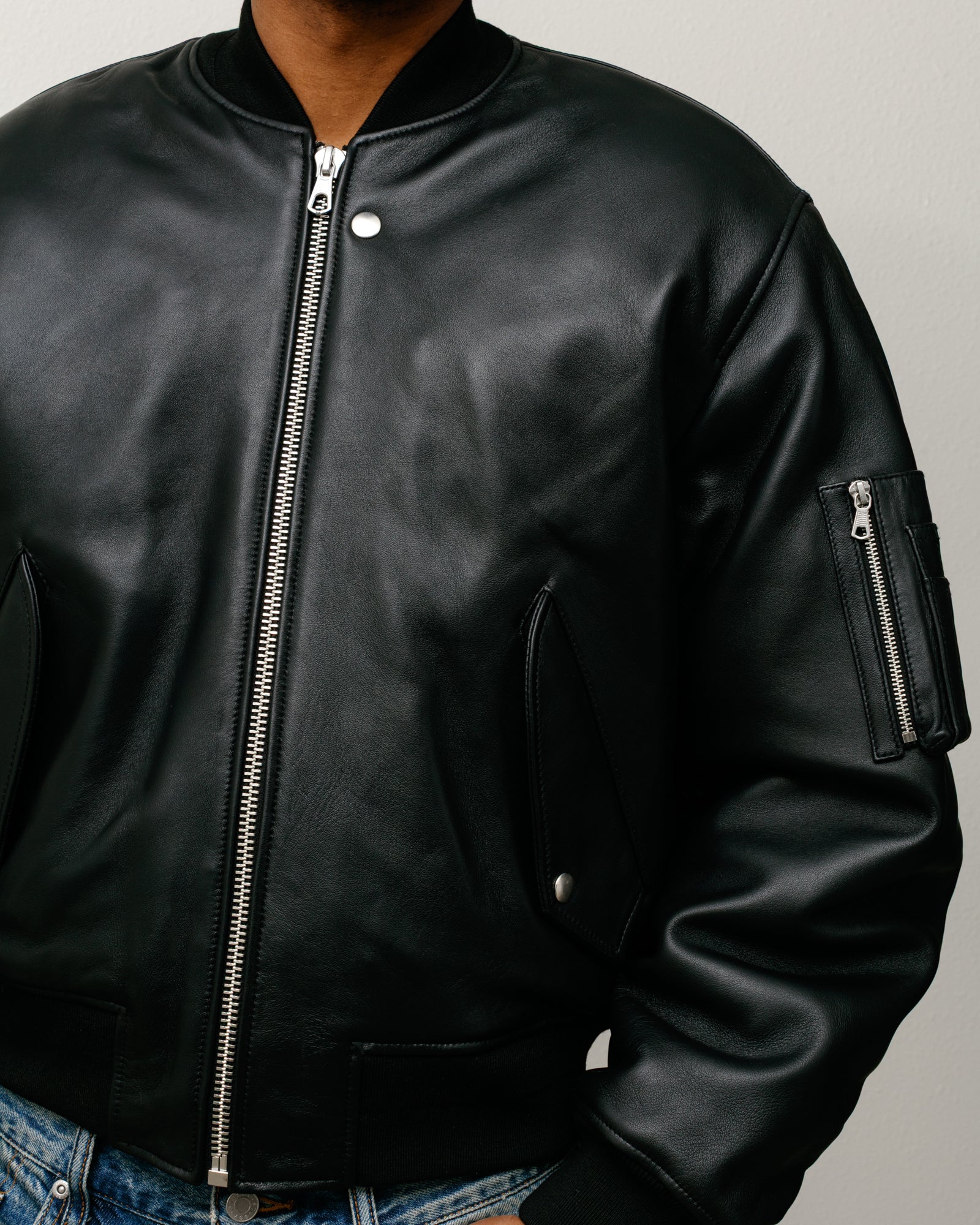 Built Leather Bomber Mens Long Sleeve In Black