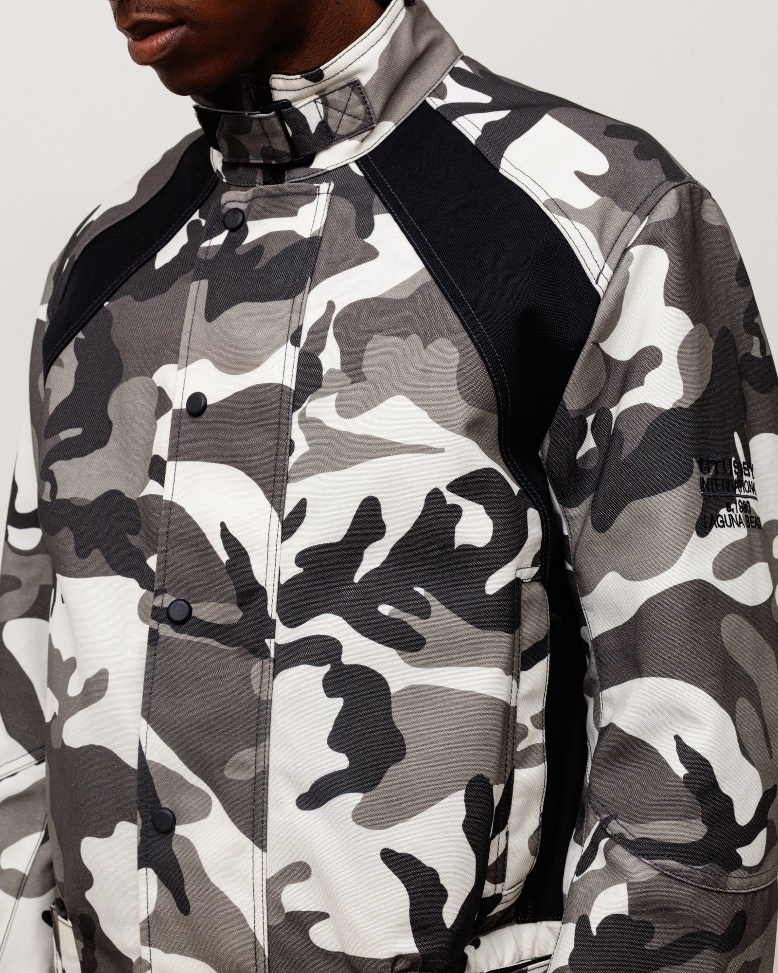 Touring Jacket Unisex Long Sleeve In Snow Camo