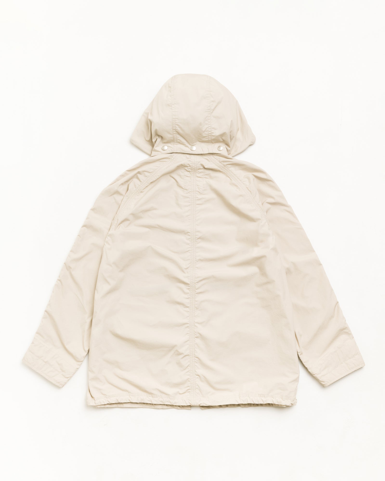 Stüssy 라이트웨이트 필드 파카 아우터웨어, 스톤 컬러의 가벼운 감각