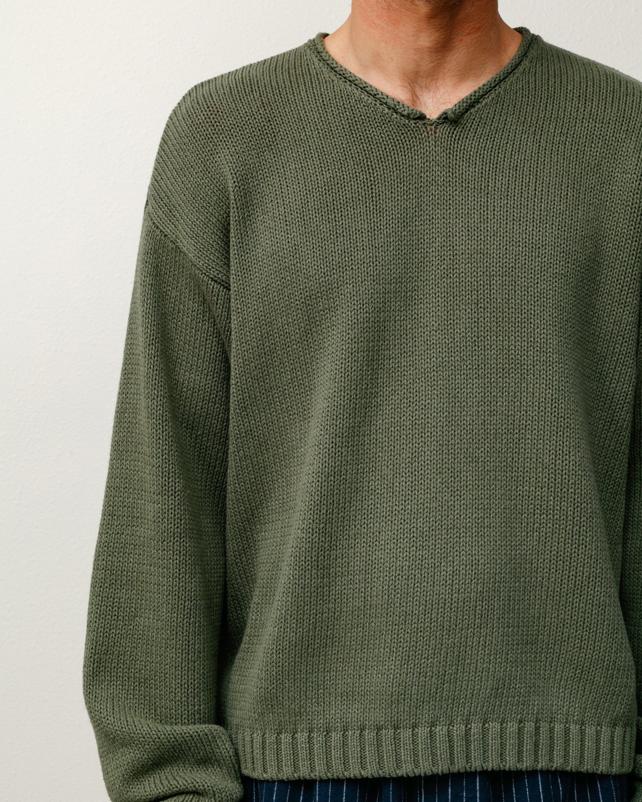 Roll V Neck Sweater Mens Long Sleeve In Olive