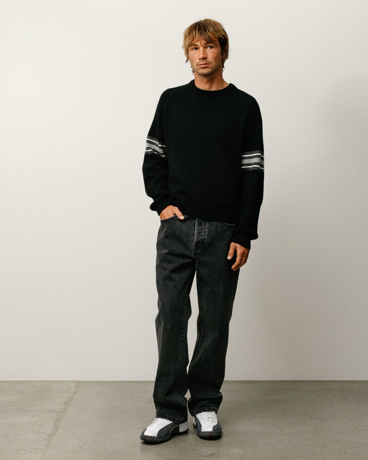 Stripe Raglan Crew Mens Long Sleeve In Black