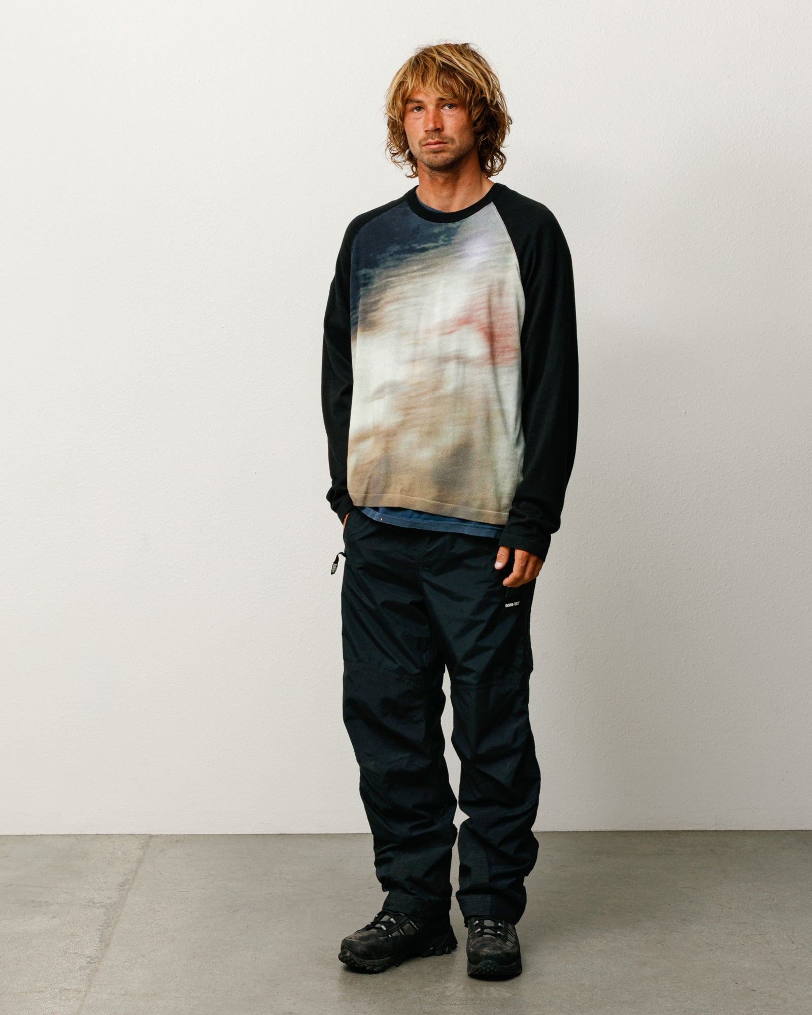 Splash Sweater Unisex Long Sleeve In Black