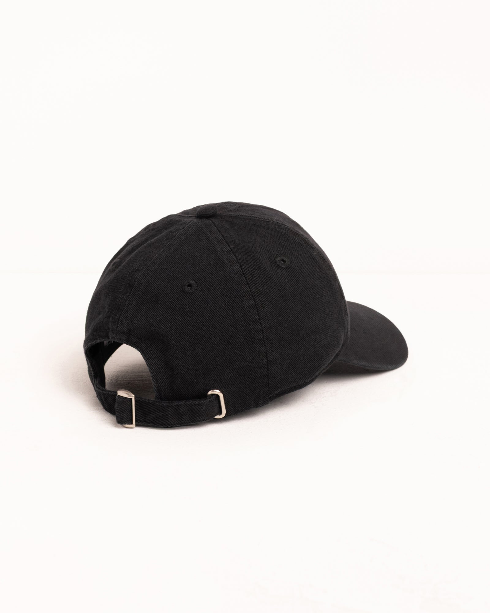Lp Crew Strapback Accessories In Black