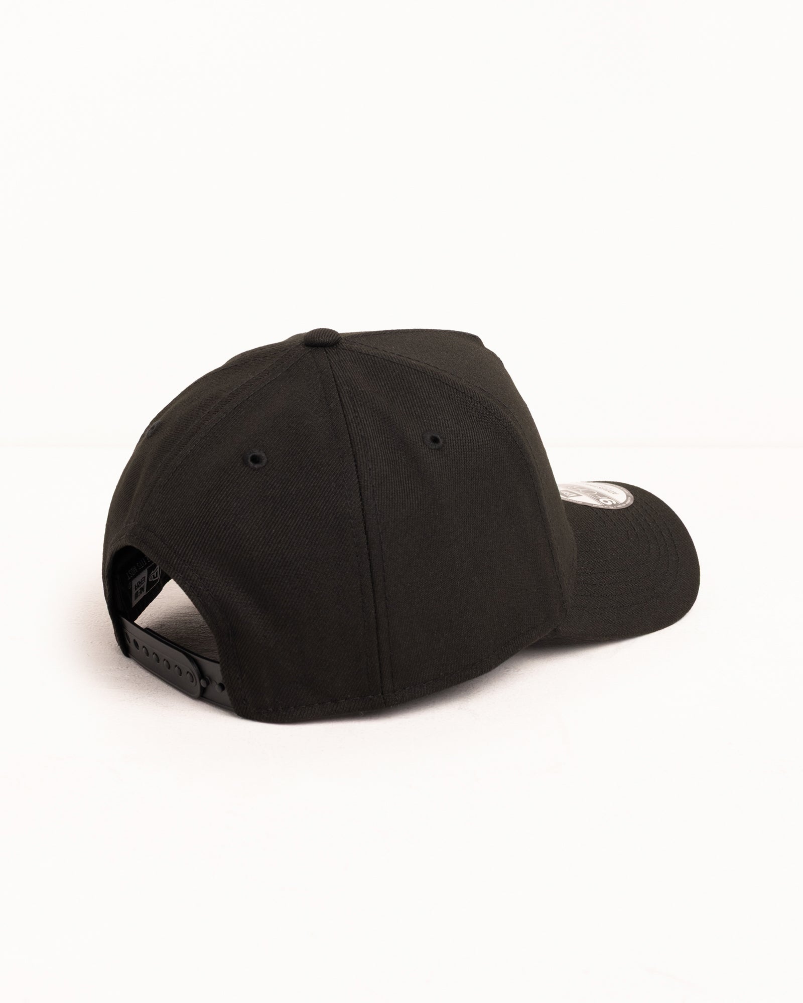 New Era 9Forty Basic Snapback – Black | Headwear | Stüssy Korea
