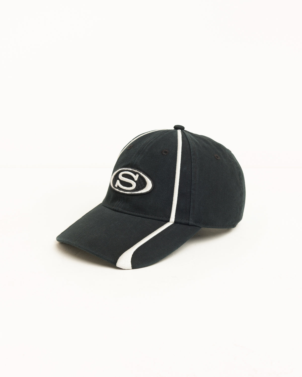 Lp S Oval Strapback Cap Unisex In Black