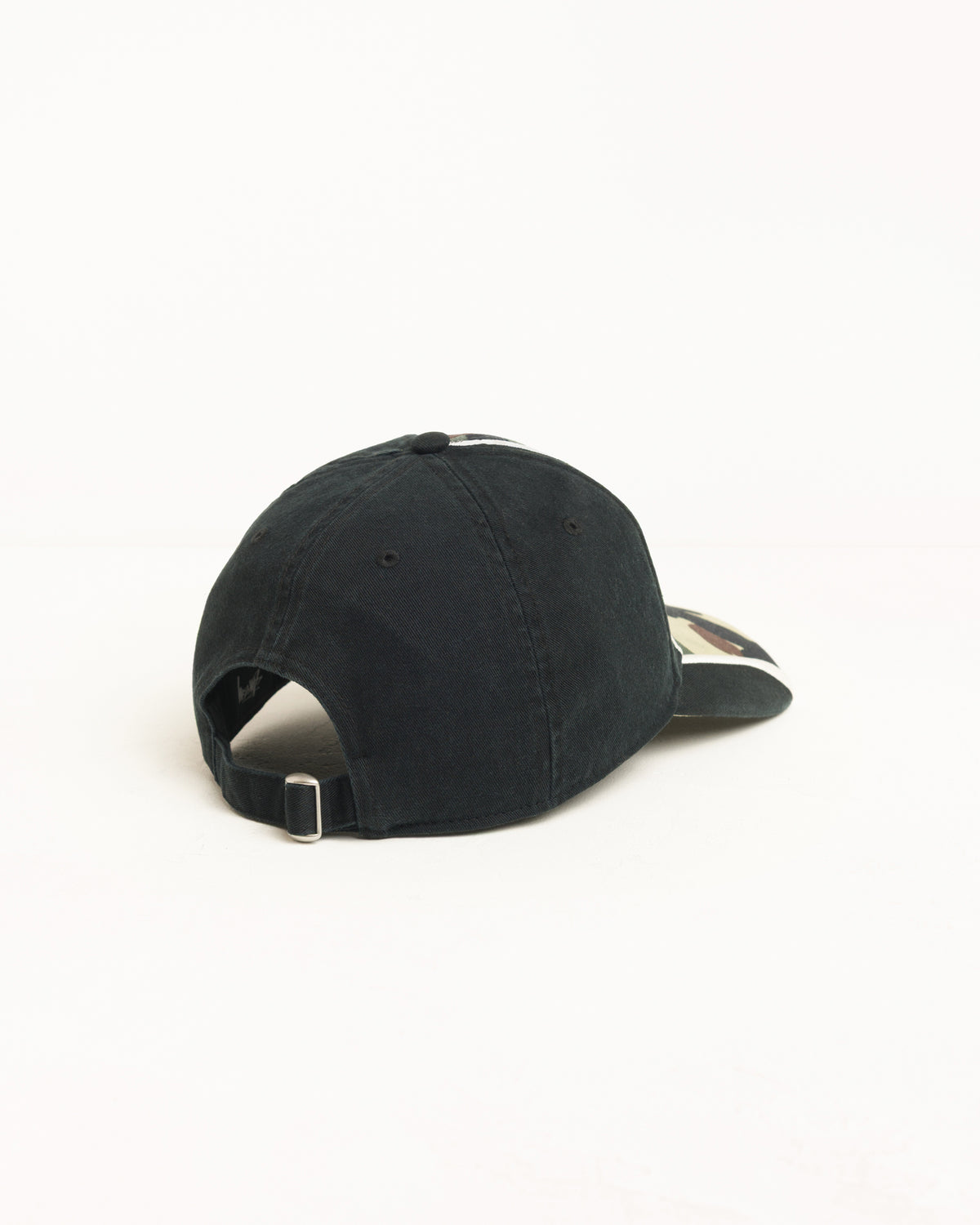 Lp S Oval Strapback Cap Unisex In Woodland Camo
