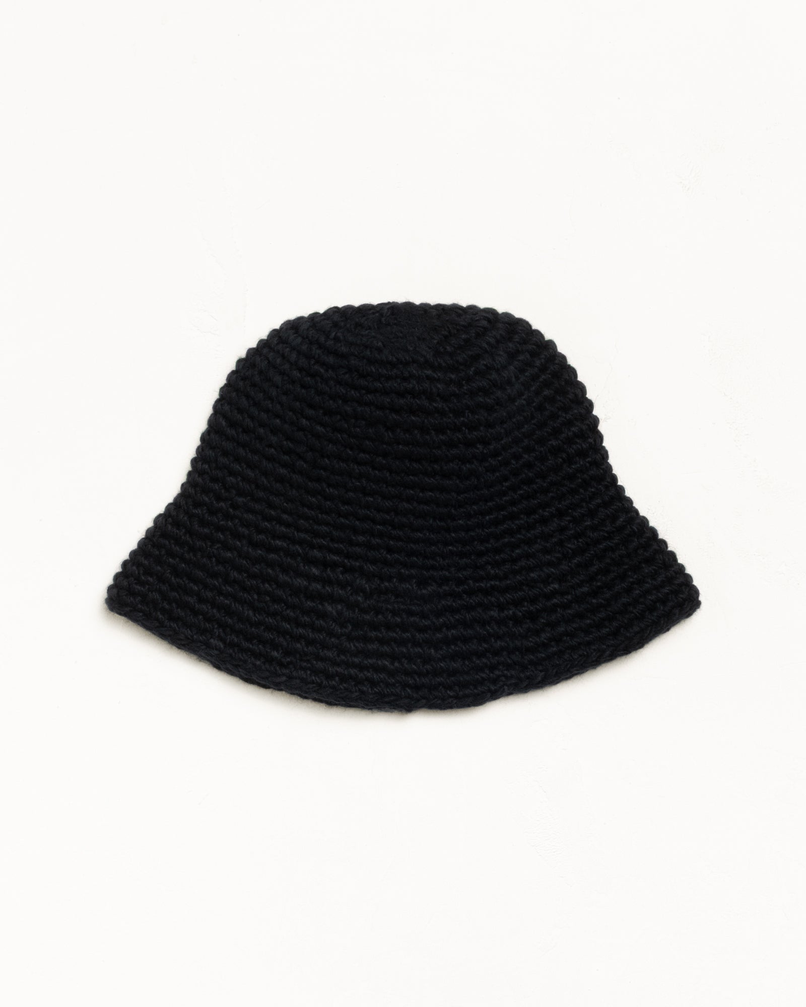 Ss Link Knit Bucket Hat Accessories - In Black