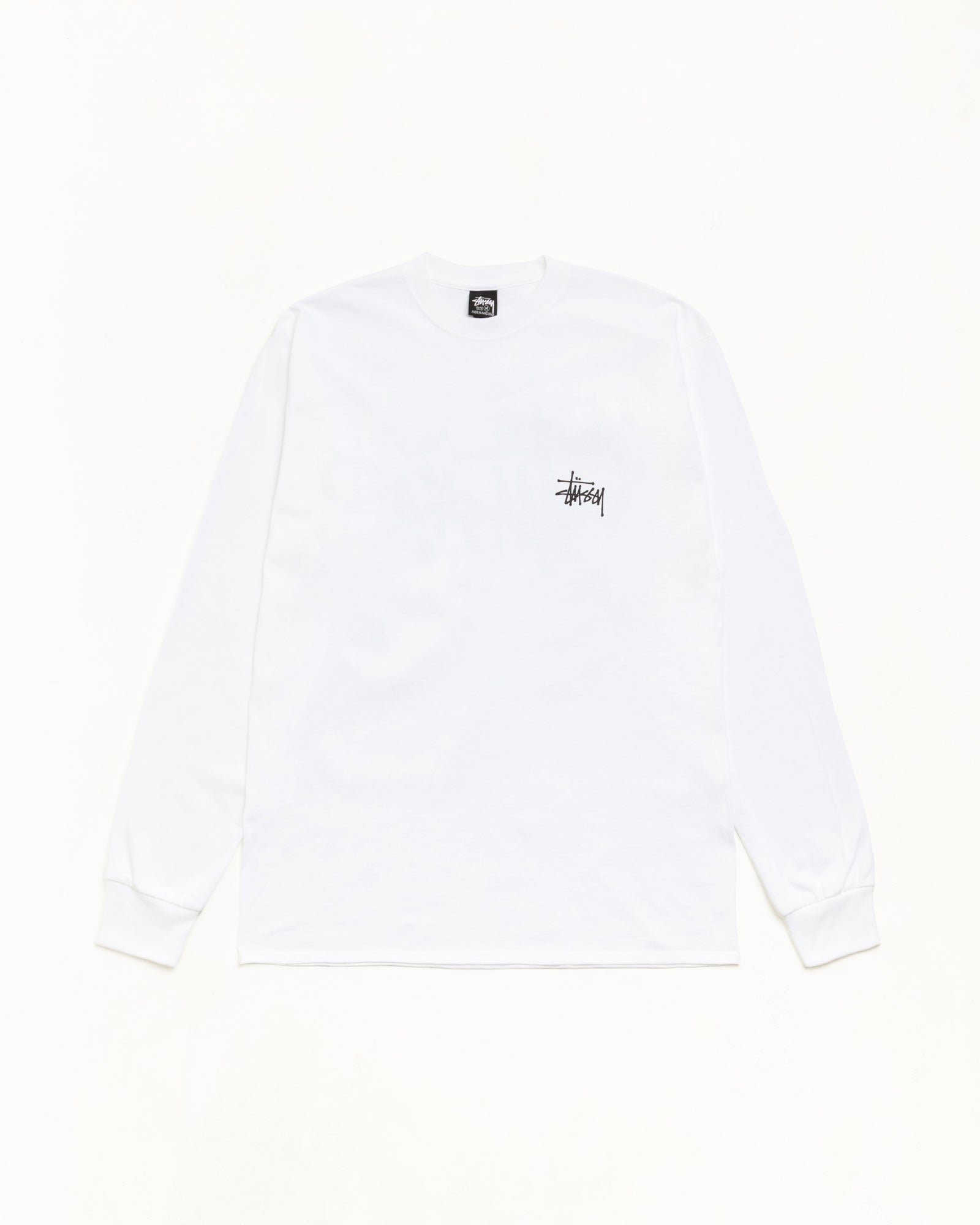 Basic Stüssy LS 티, 화이트 코튼 소재의 긴소매 T셔츠, 가슴 로고 디테일이 있는 제품