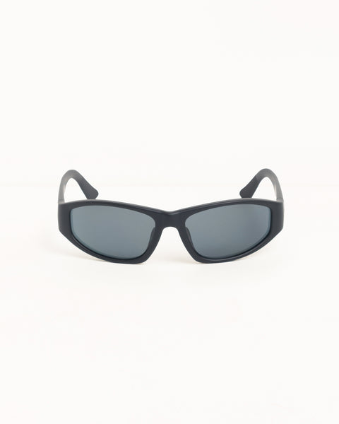 Leslie Sunglasses Unisex In Matte Black/black