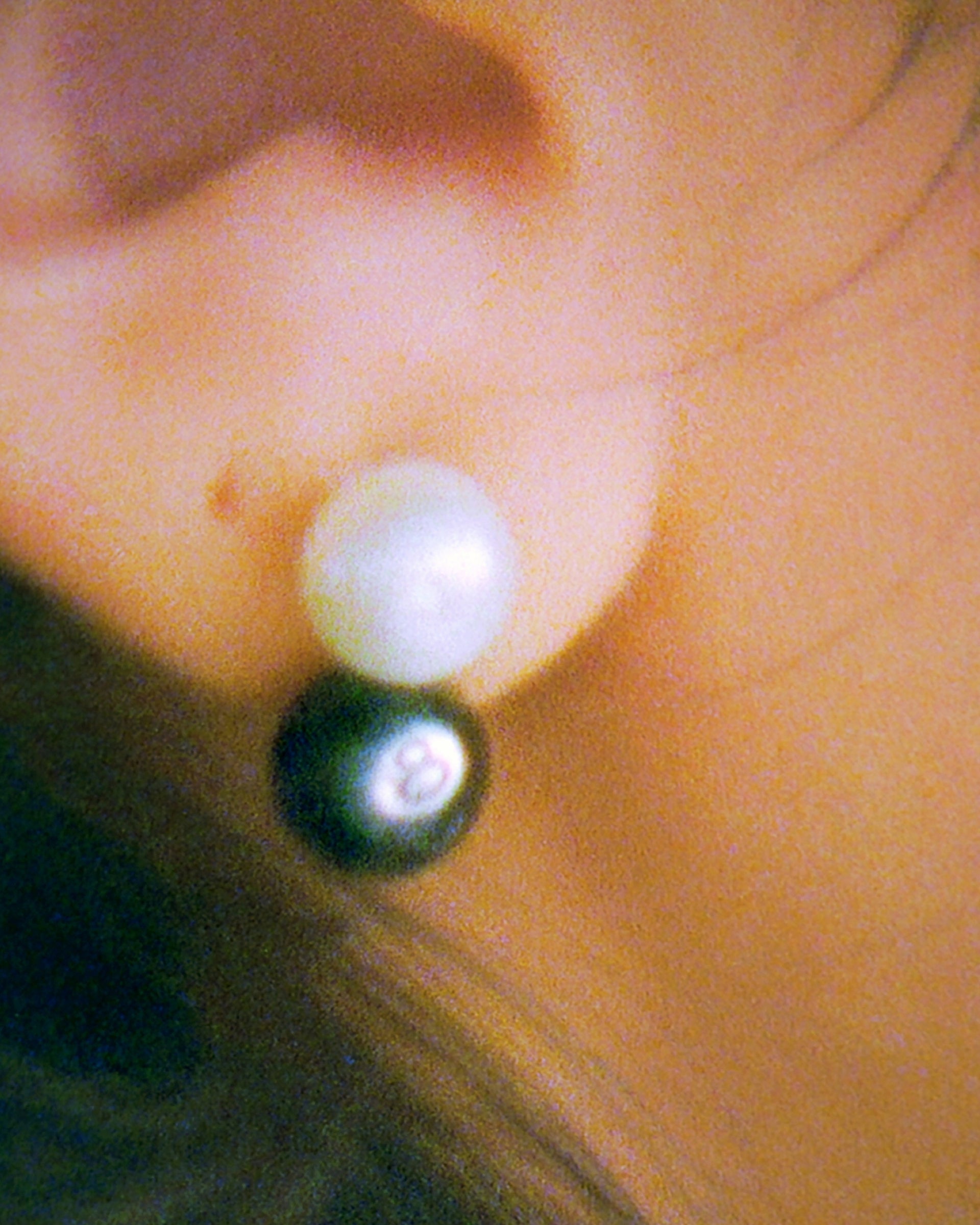 STÜSSY PEARL 8 BALL STACK EARRING ACCESSORY